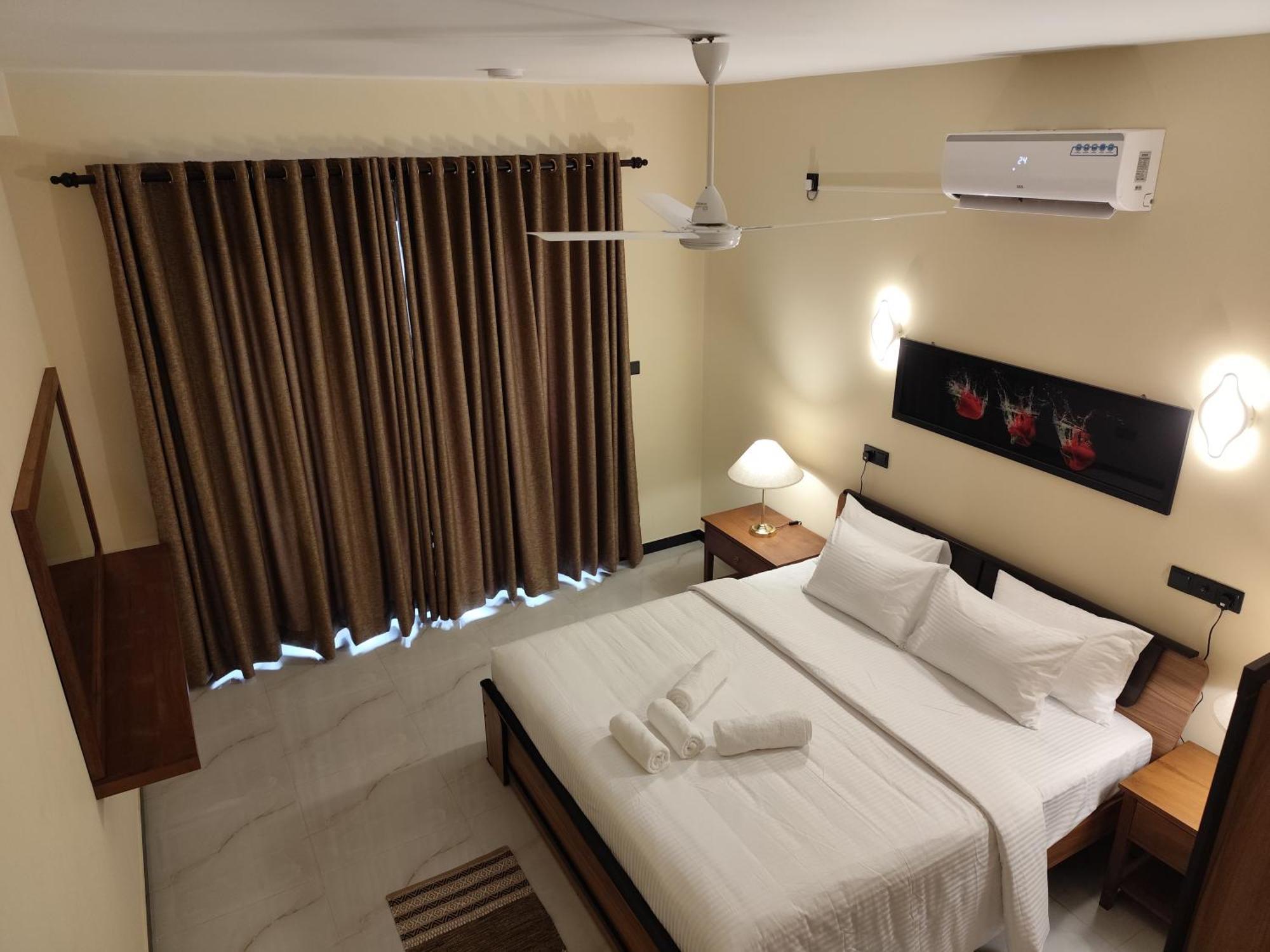 Villa Infinity Негомбо Екстериор снимка